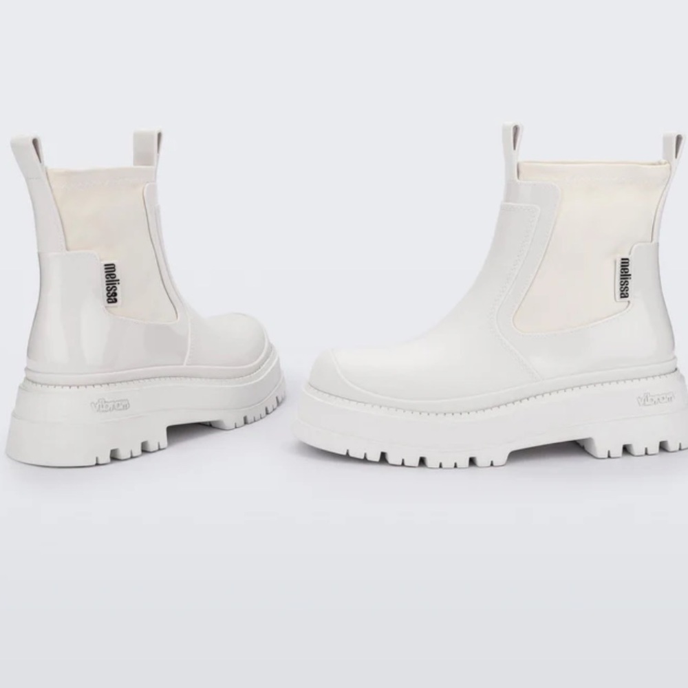 MELISSA BOOTS